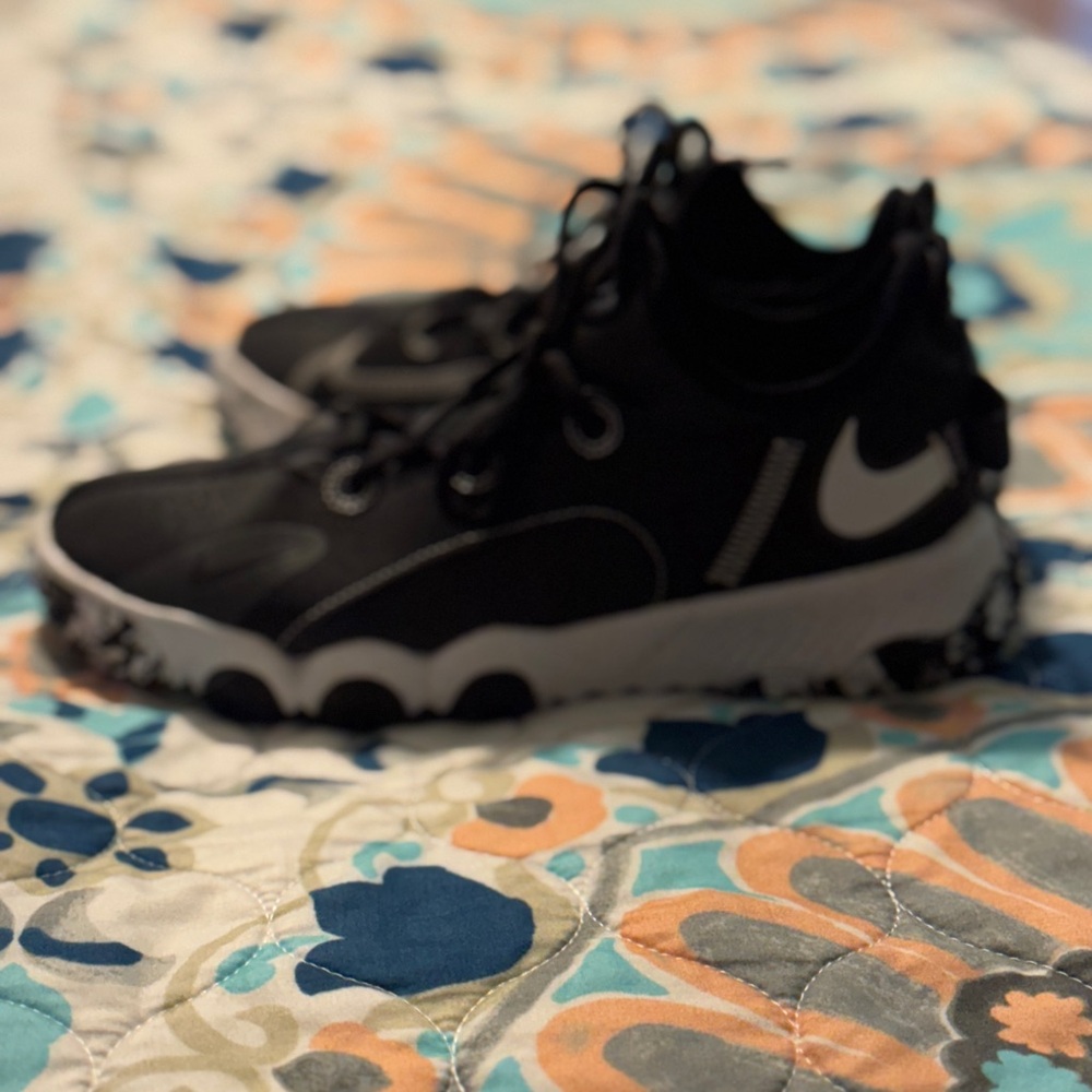 Kids Black Athletic Shoes